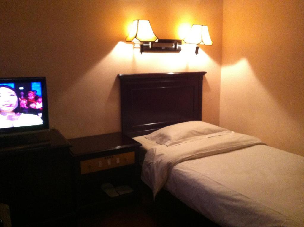 Nanfang Hotel - Anban Street Hszian Kültér fotó